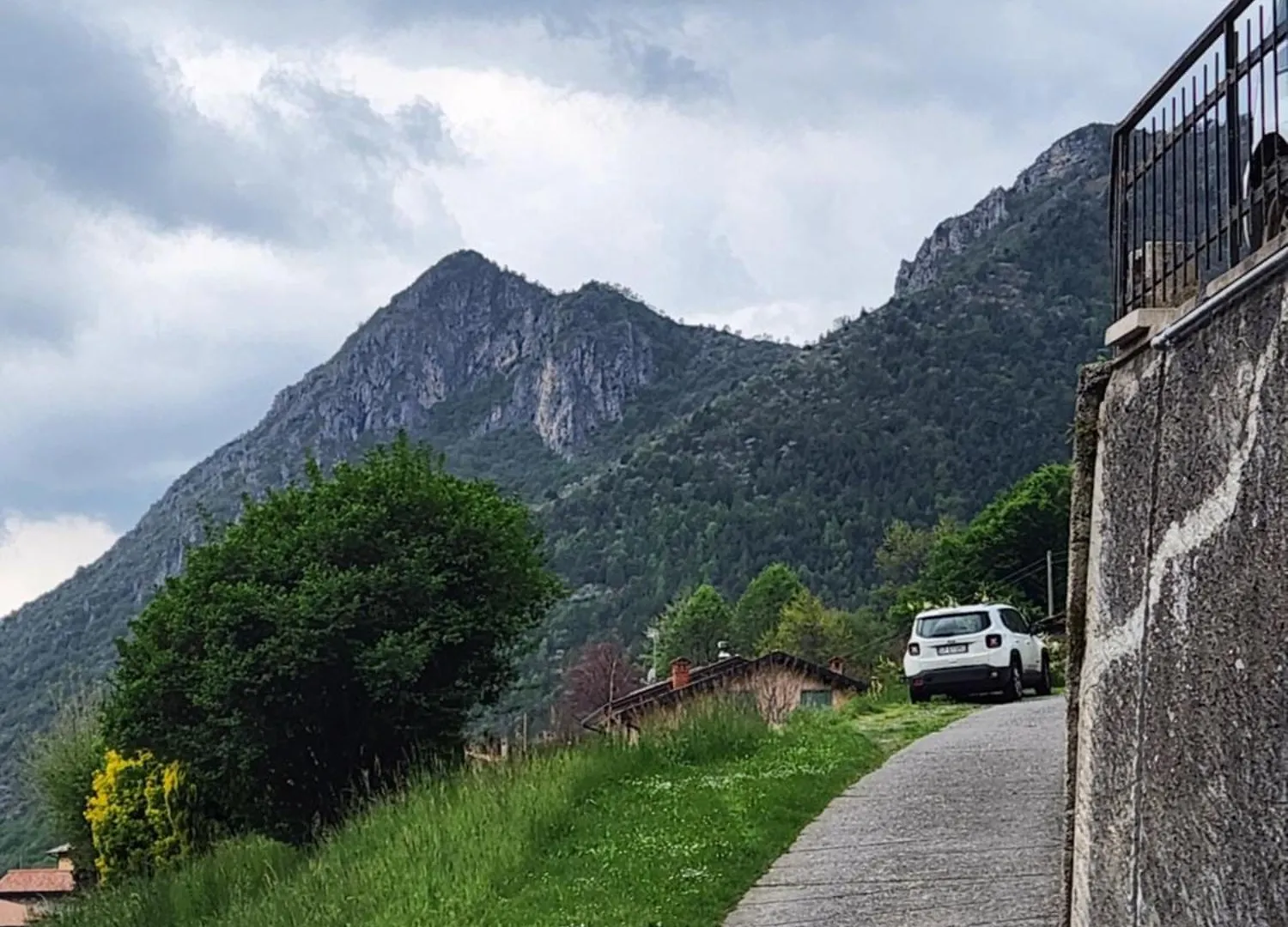 Kidonia - Mountain Iseo Lake Zone 0*,